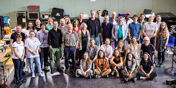 Full cast announced for UK, Ireland & Canada Tour of Fisherman’s Friends: The Musical