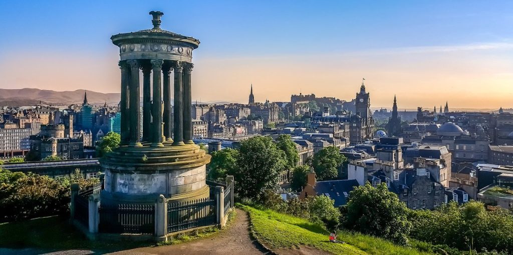 Head to the Edinburgh Festivals this August with Theatre Tokens